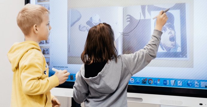 Kids using the Smart Board