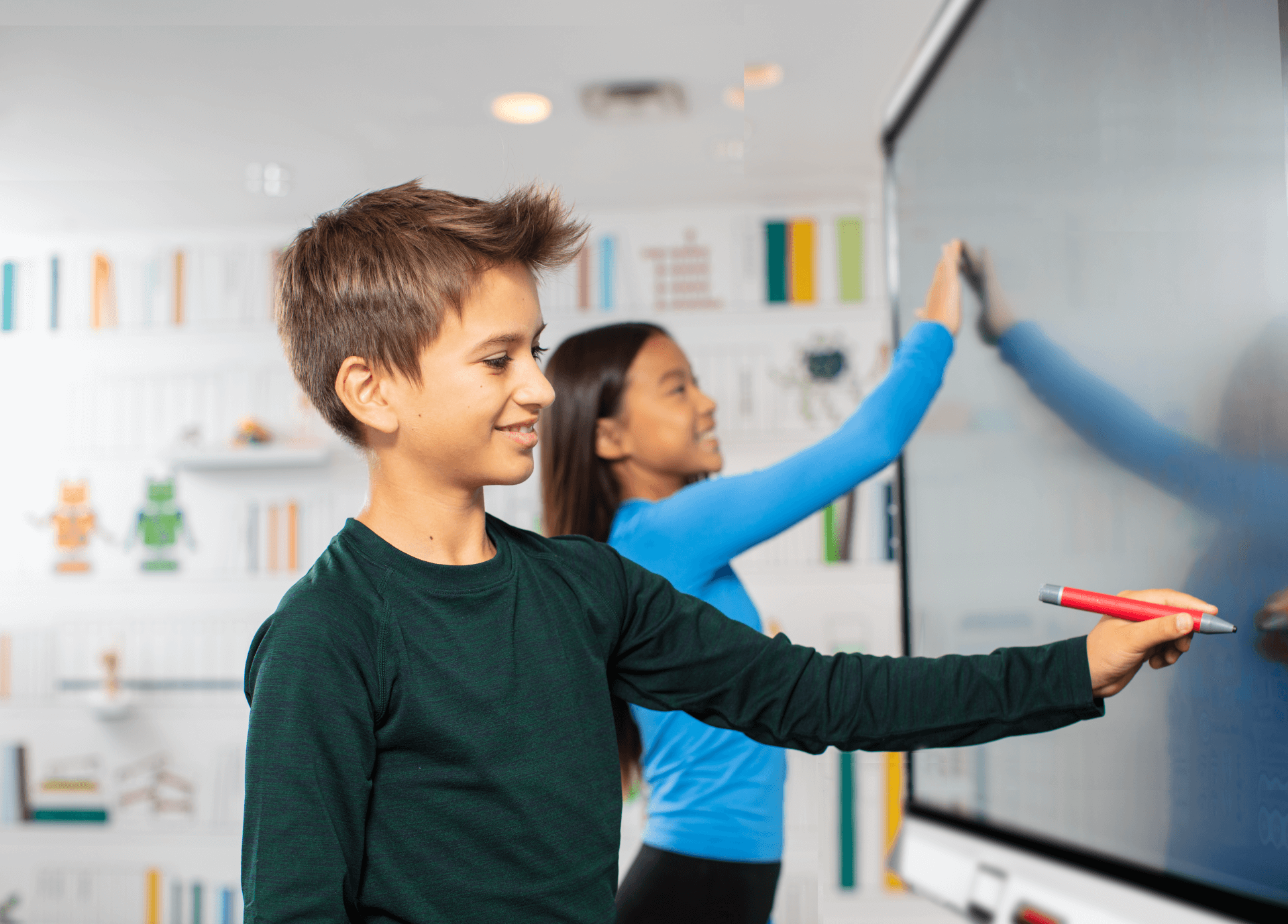 SMART Interactive Displays See The Newest Lineup From The World Leader In Interactive Technology