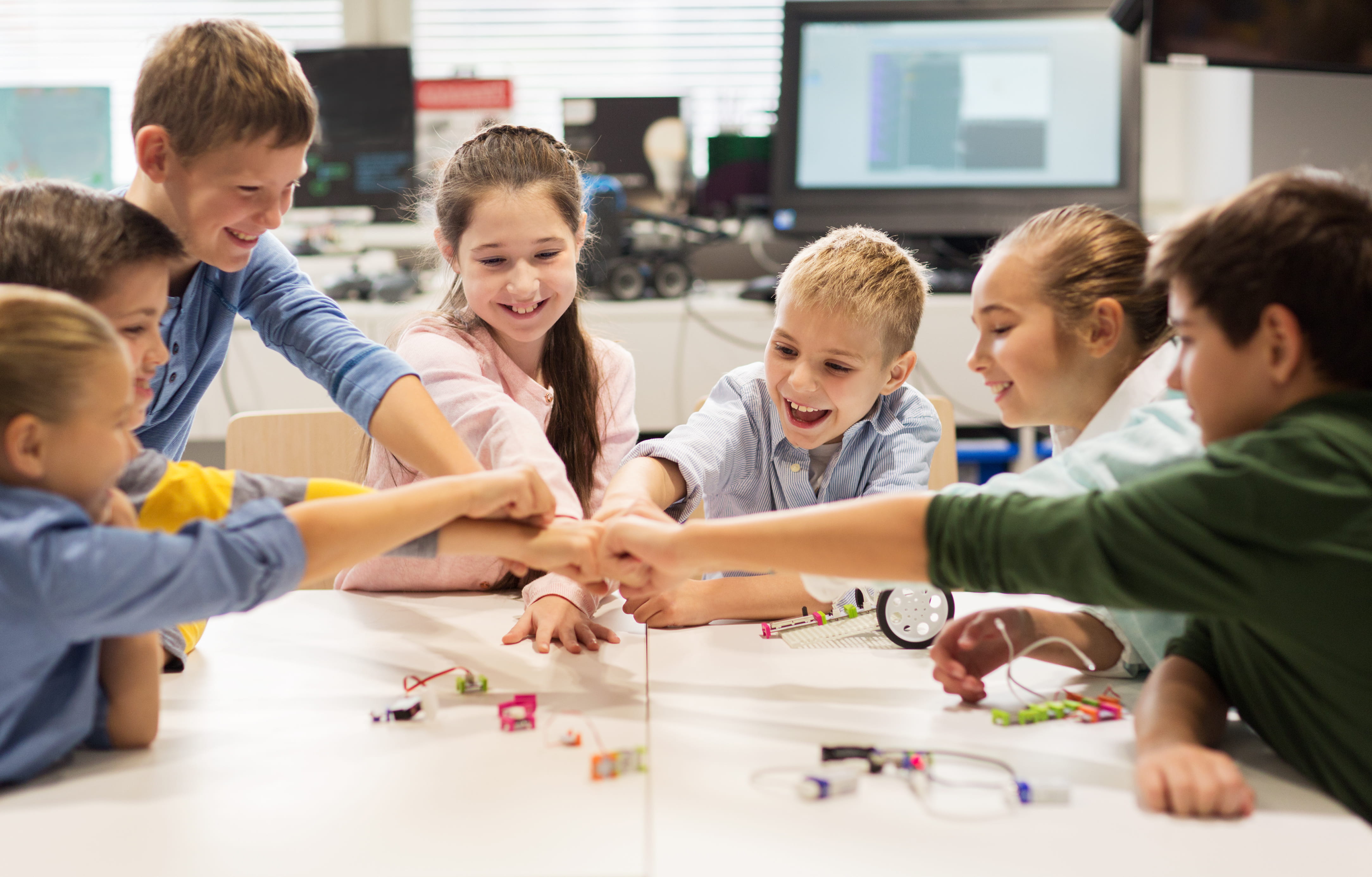 Inside Active Learning play